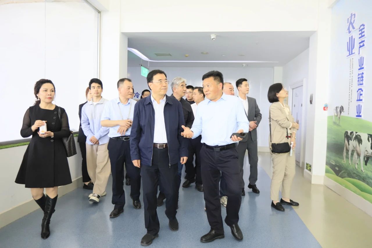 河南省2024國(guó)家“學(xué)生飲用奶計(jì)劃”推廣工作推進(jìn)會(huì)在鄭州成功舉辦！