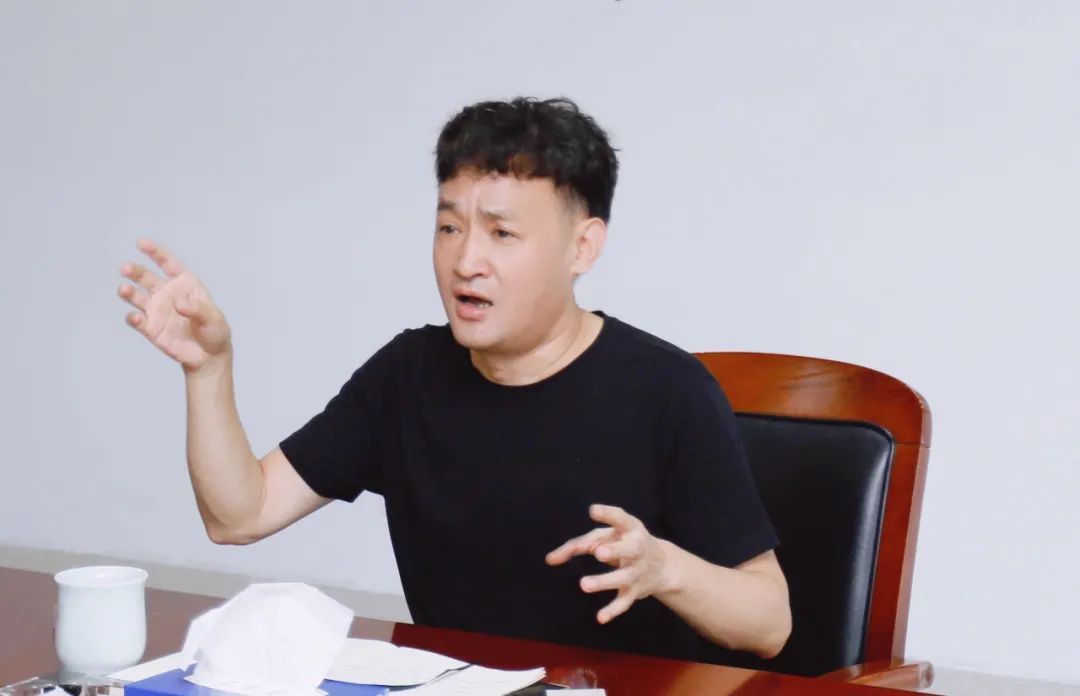 繼往開來 · 再創(chuàng)輝煌 | 花花牛乳業(yè)集團召開9月營銷、養(yǎng)殖及飼料月度經(jīng)營工作會議