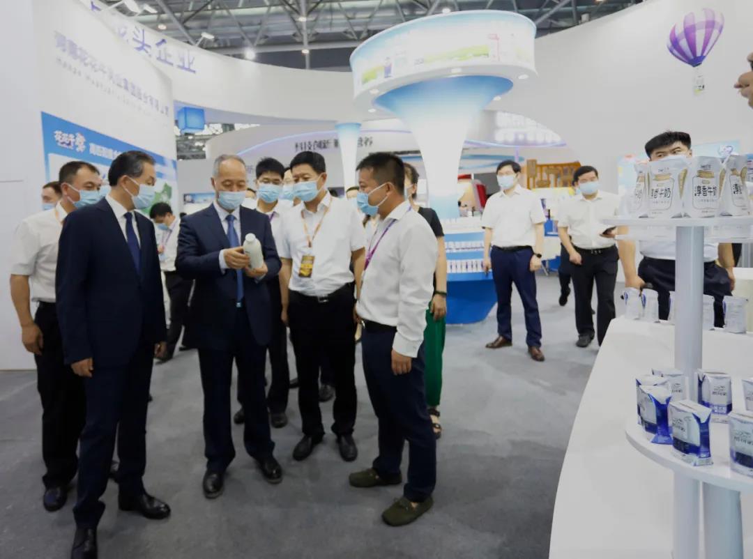 第十二屆中國(guó)奶業(yè)大會(huì)、中國(guó)奶業(yè)展覽會(huì)暨2021中國(guó)奶業(yè)20強(qiáng)（D20）峰會(huì)在合肥盛大召開(kāi)