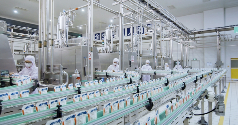 花花牛｜同舟共濟抗疫保供，全力守護鄭州市民“奶瓶子”